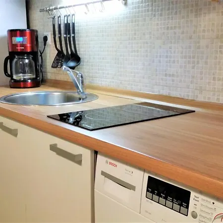 Authentic Mediterranean شقة سبليت