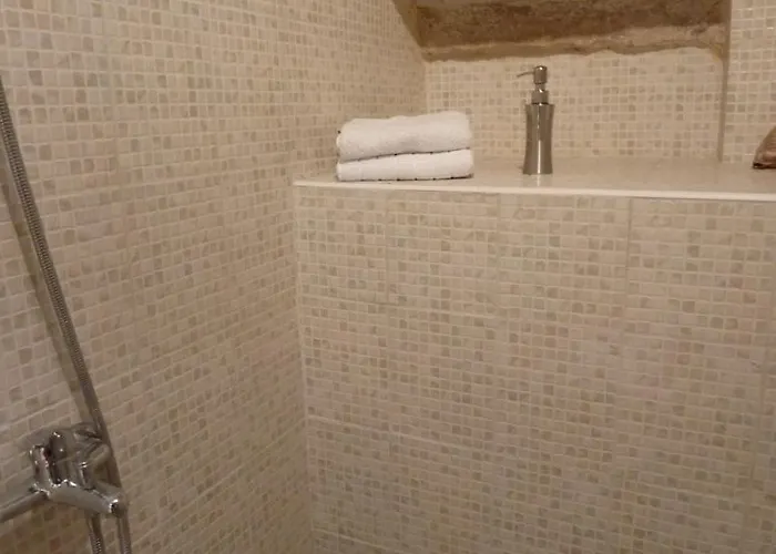 Authentic Mediterranean Apartament *